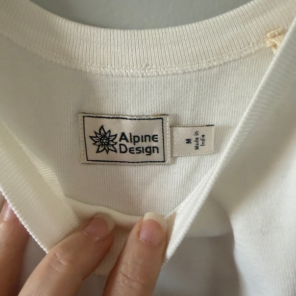 Alpine Design Cream Tank Top - Picture 2 of 5